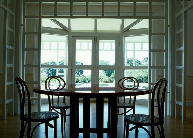 Sagaponack Dining Area — New York, NY — Carlos Brillembourg Architects