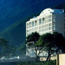 White Tall Building — New York, NY — Carlos Brillembourg Architects