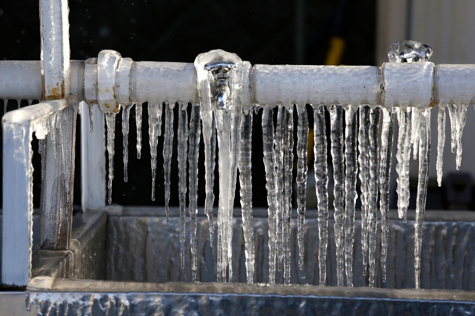 How Can Frozen Pipes Impact Your Business