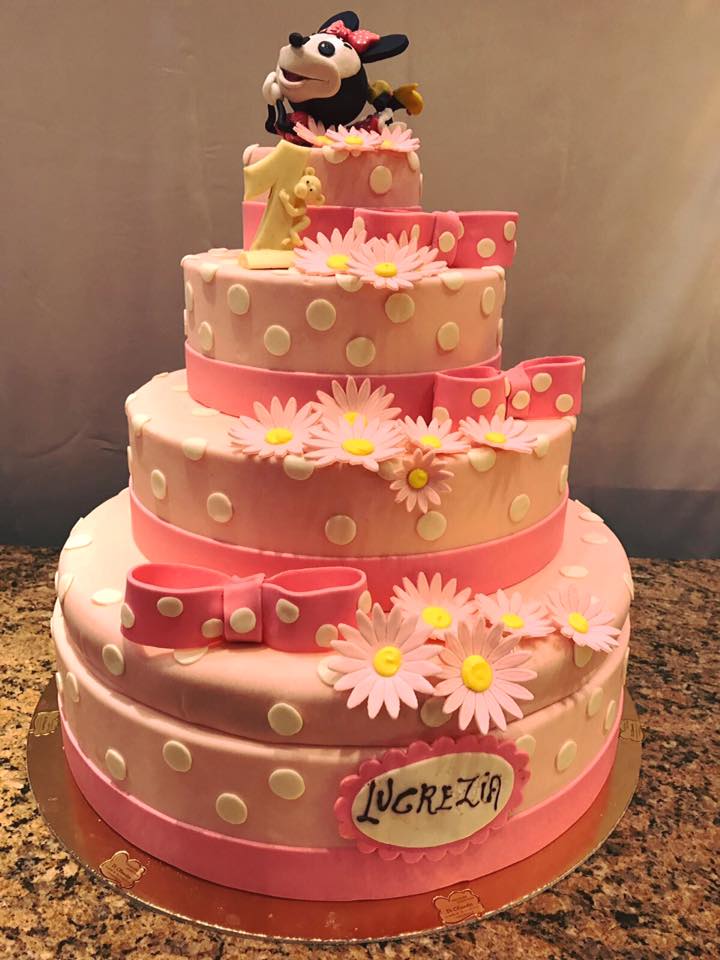 torta compleanno rosa