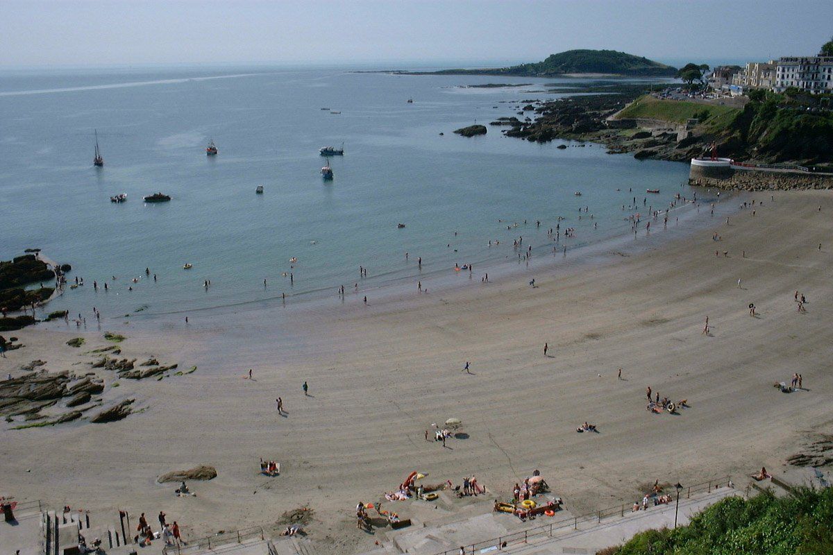 Deep Blue Shore Looe Cornwall - East Looe Beach