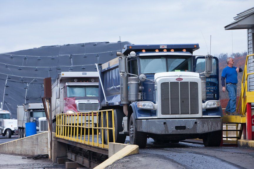 Trucking —  Trucks in Charleroi, PA