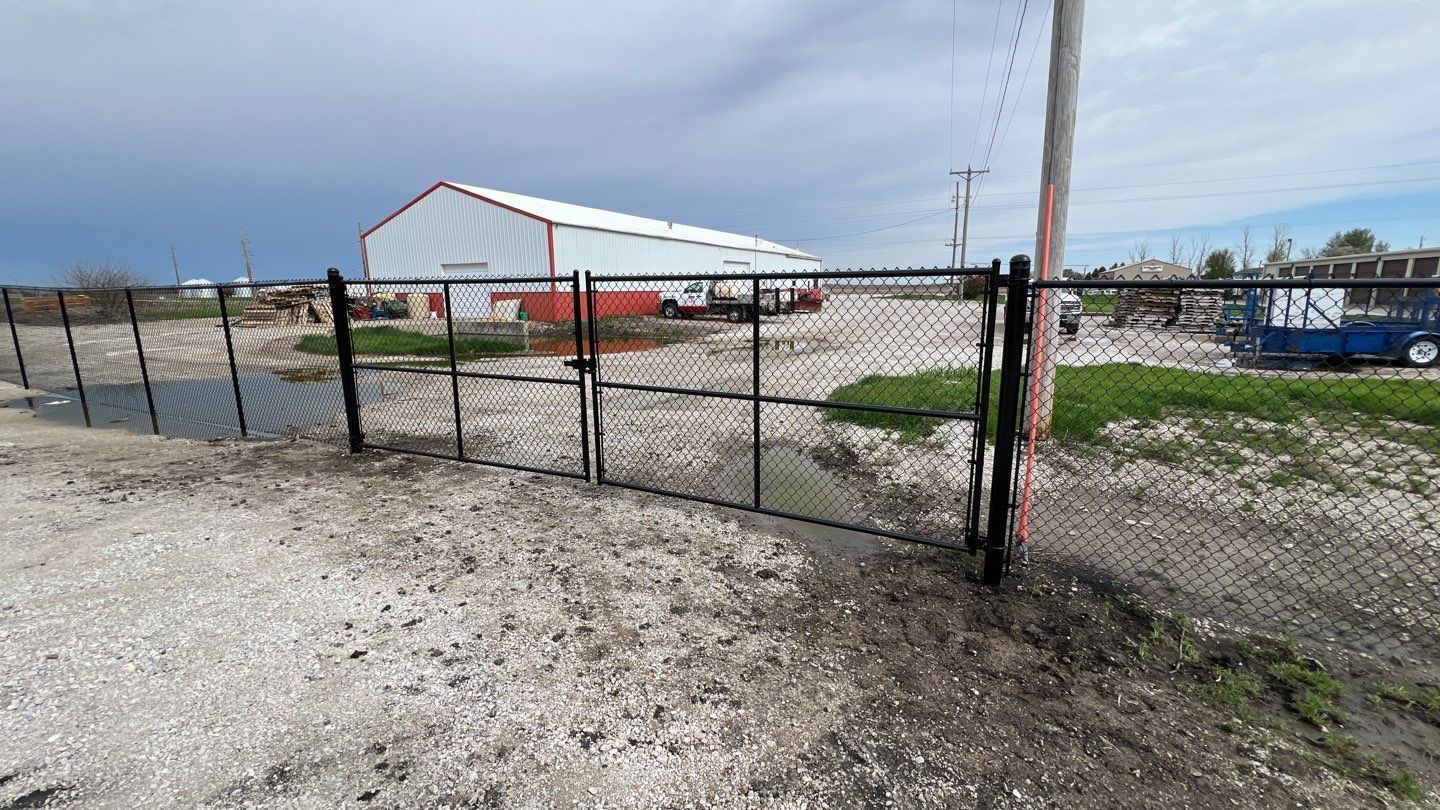 Commercial Fencing | Cambridge, IA | Huber Fencing LLC