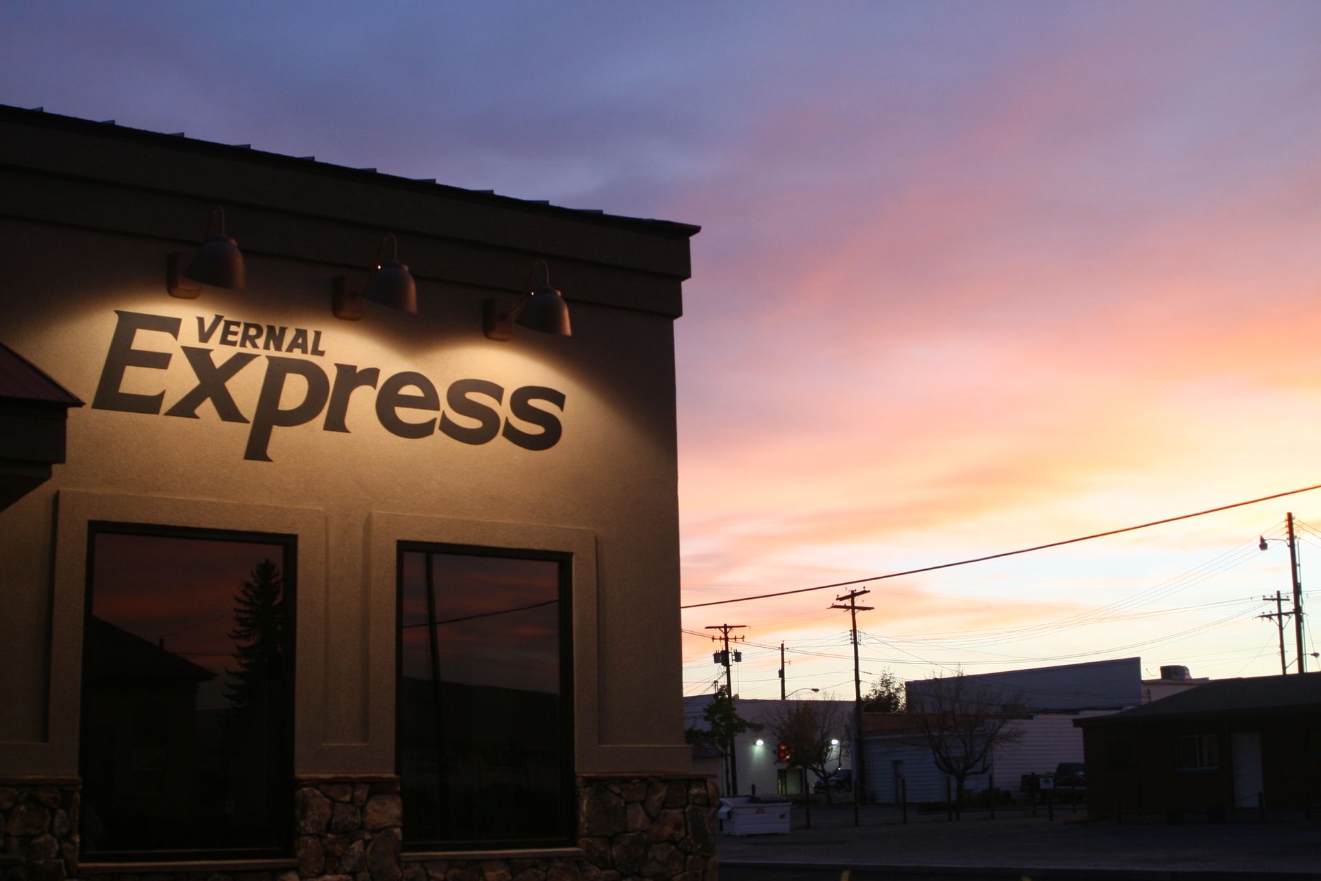 The word express is on the side of a building