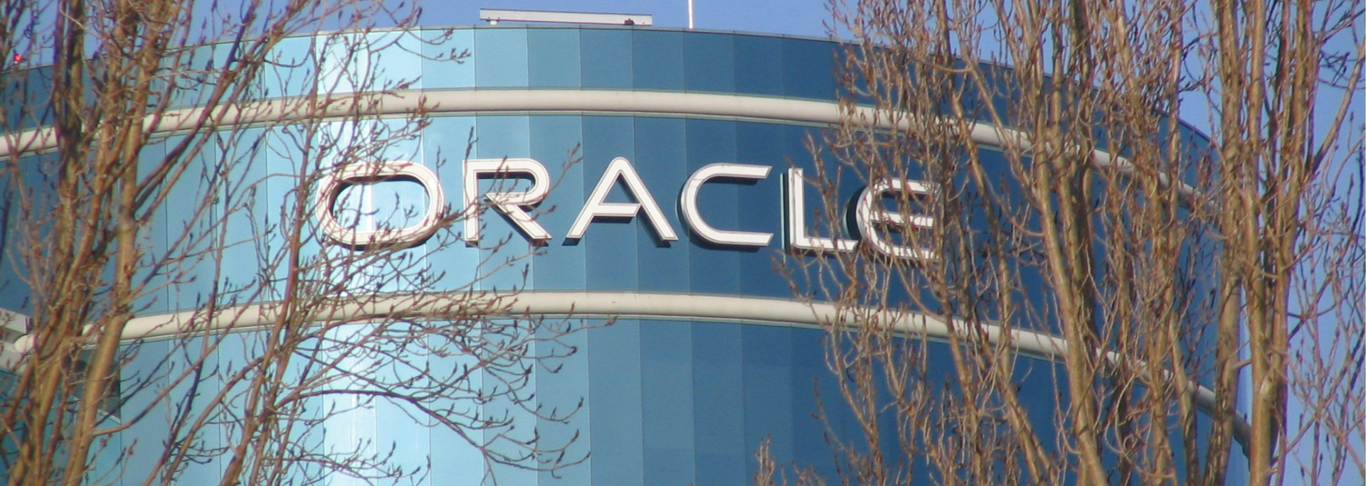 Picture of the Oracle logo on a building.