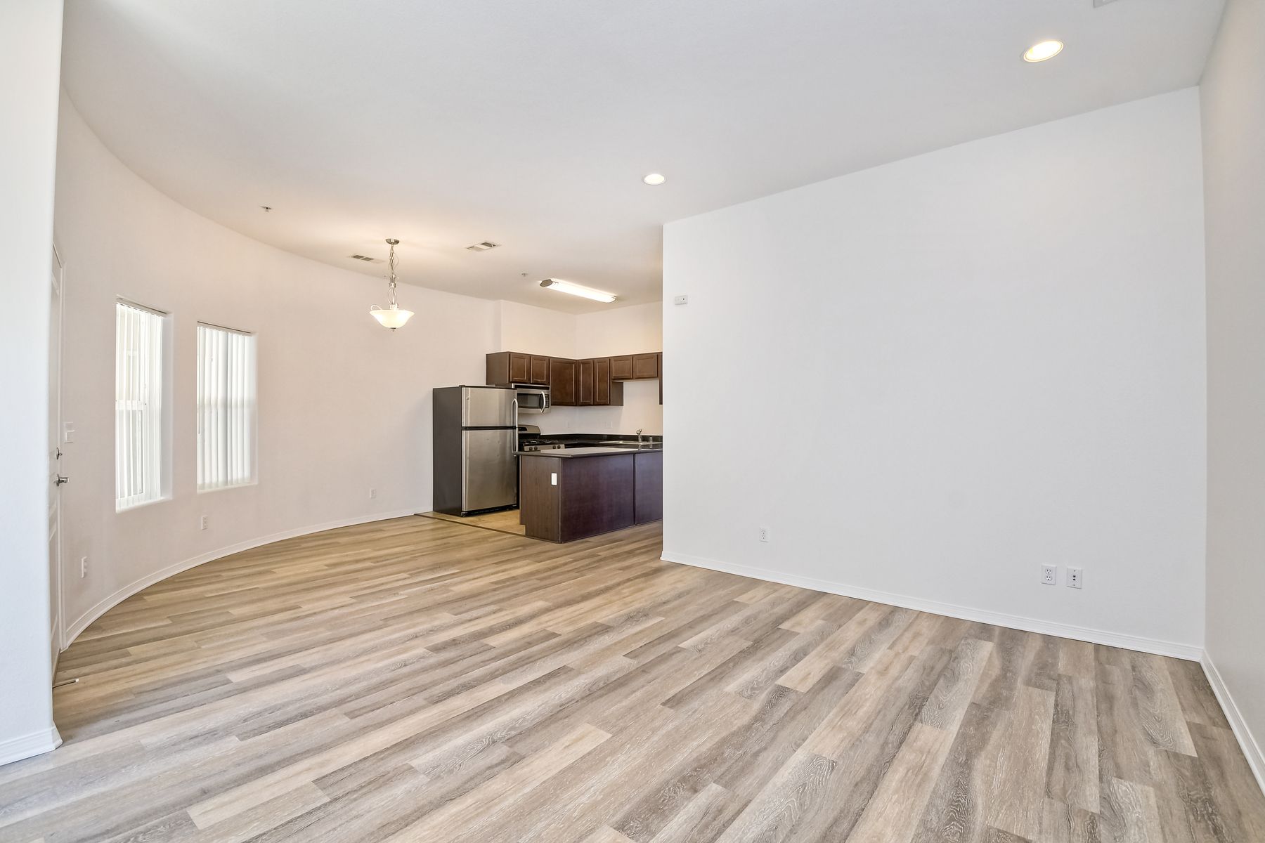 Photo of a room with a rounded wall