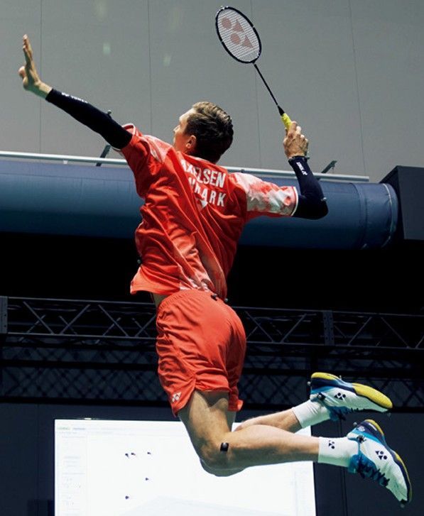 Badminton