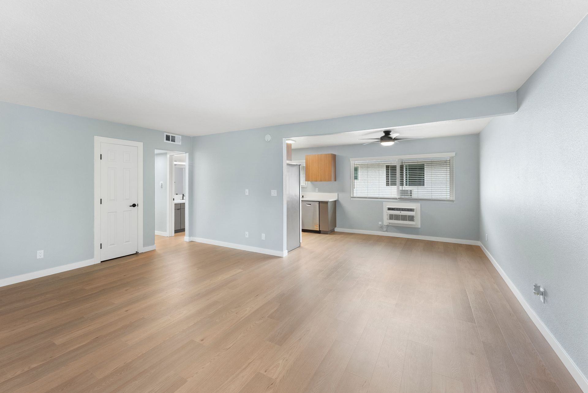 Vacant apartment living room