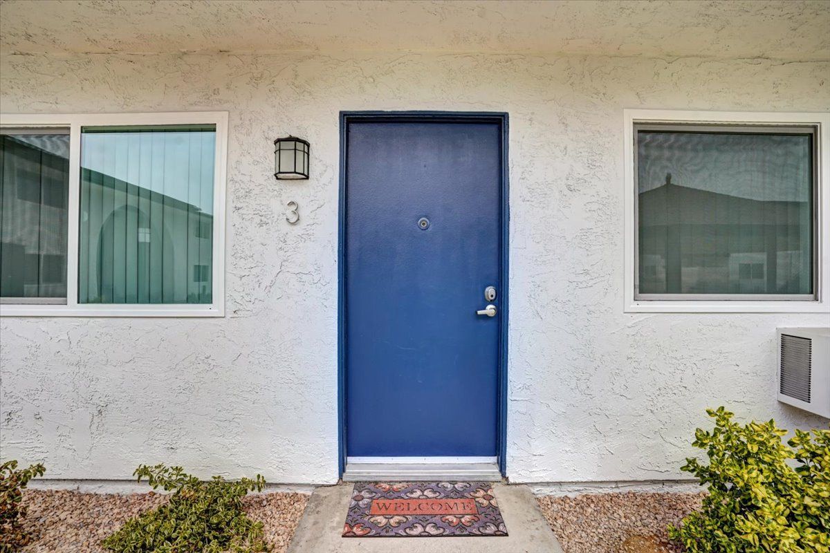 The Lincoln on Grand photo gallery