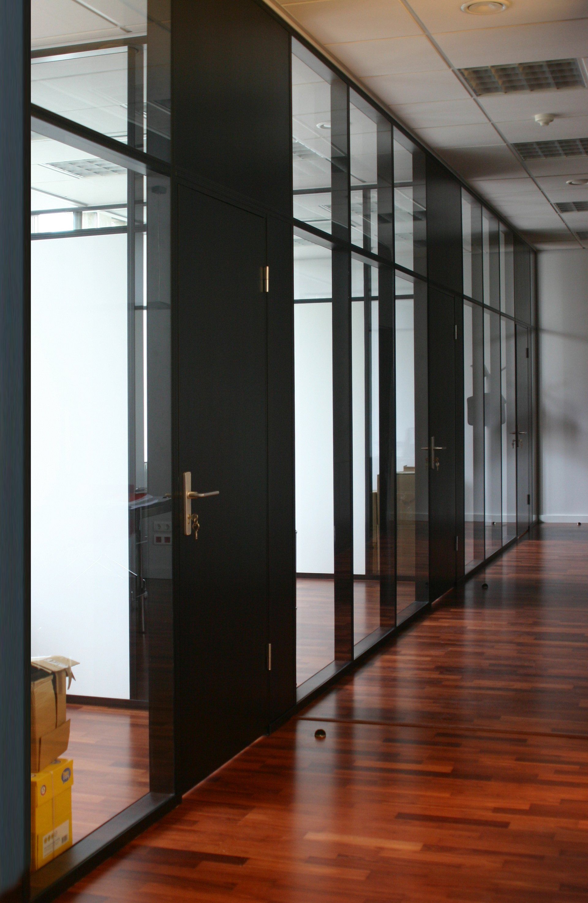 Stikla starpsienas 3