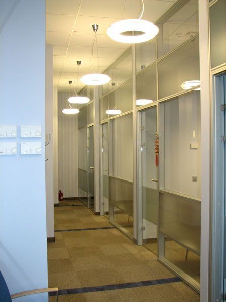 Stikla starpsienas 9