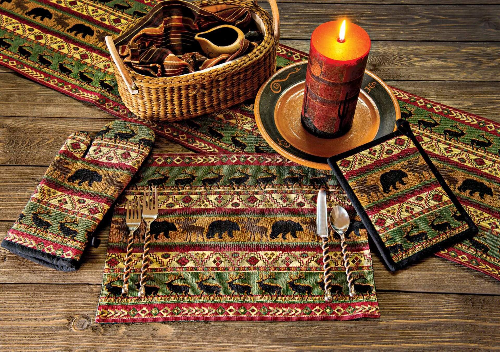 Kinara Placemats, table runners, Mits and towels