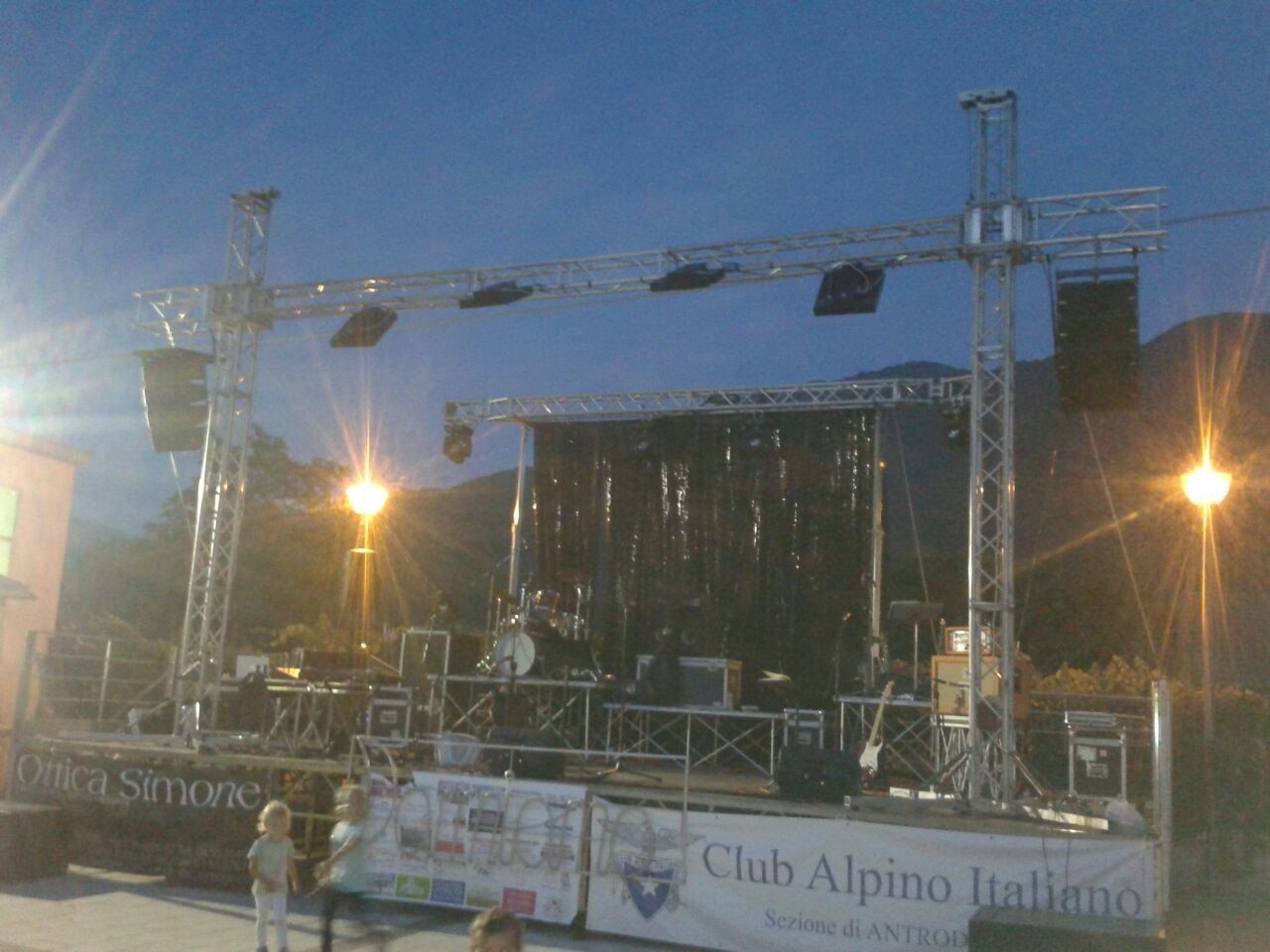 Noleggio palchi per eventi, noleggio palchi per feste, rieti, noleggio palchi rieti