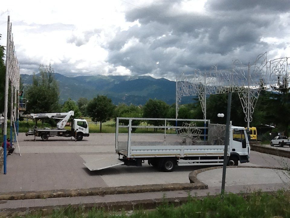 Noleggio luminarie stradali, noleggio luminarie per eventi, noleggio luminarie per eventi estivi rieti, noleggio tunnel illuminati rieti