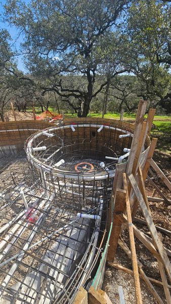 hill country Texas pool builder