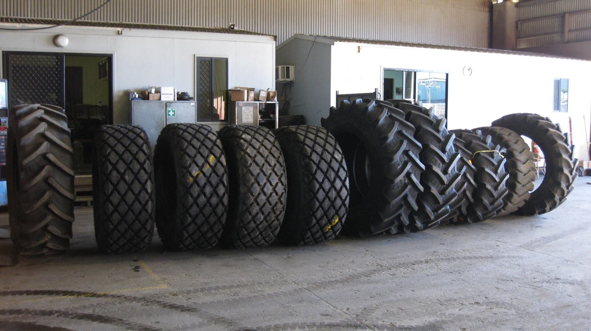 Tyres Mackay Tyre Shop Mackay Transit Tyres