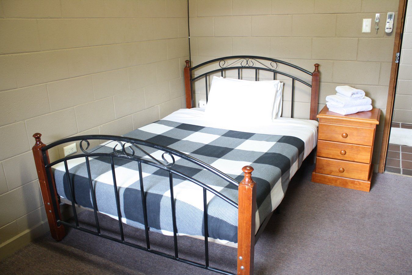 Double Bed Accommodation