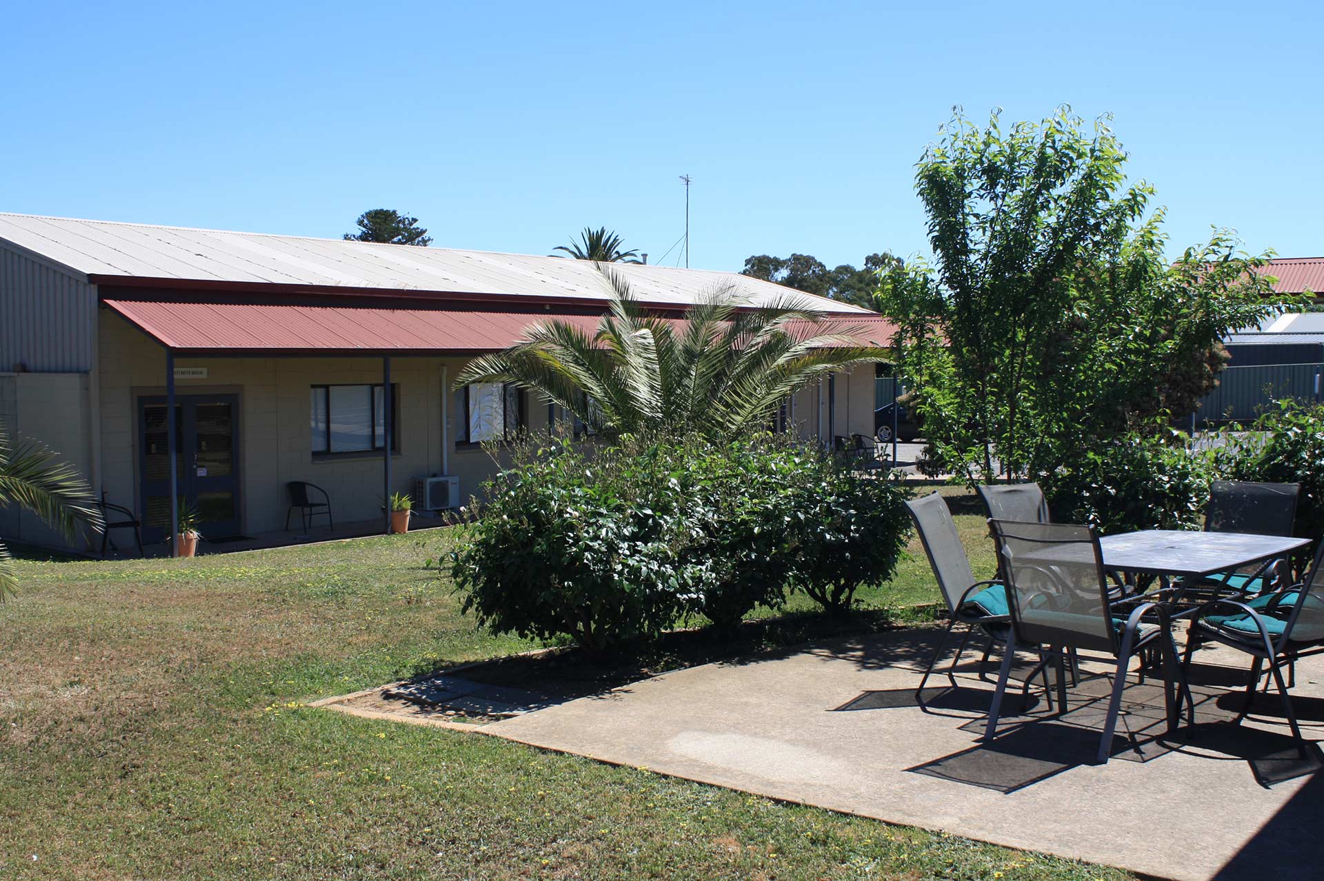The Graduate Bendigo Outdoor Entertainment Area