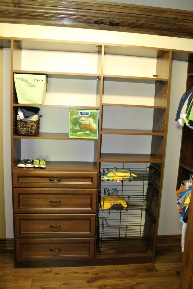 Custom Closet System