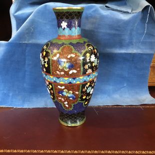 A Japanese Vase — Madison, WI — Janet's Antiques