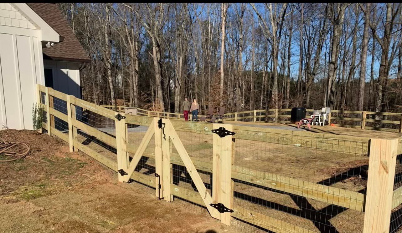 Custom Fencing and Gates in Auburn, GA