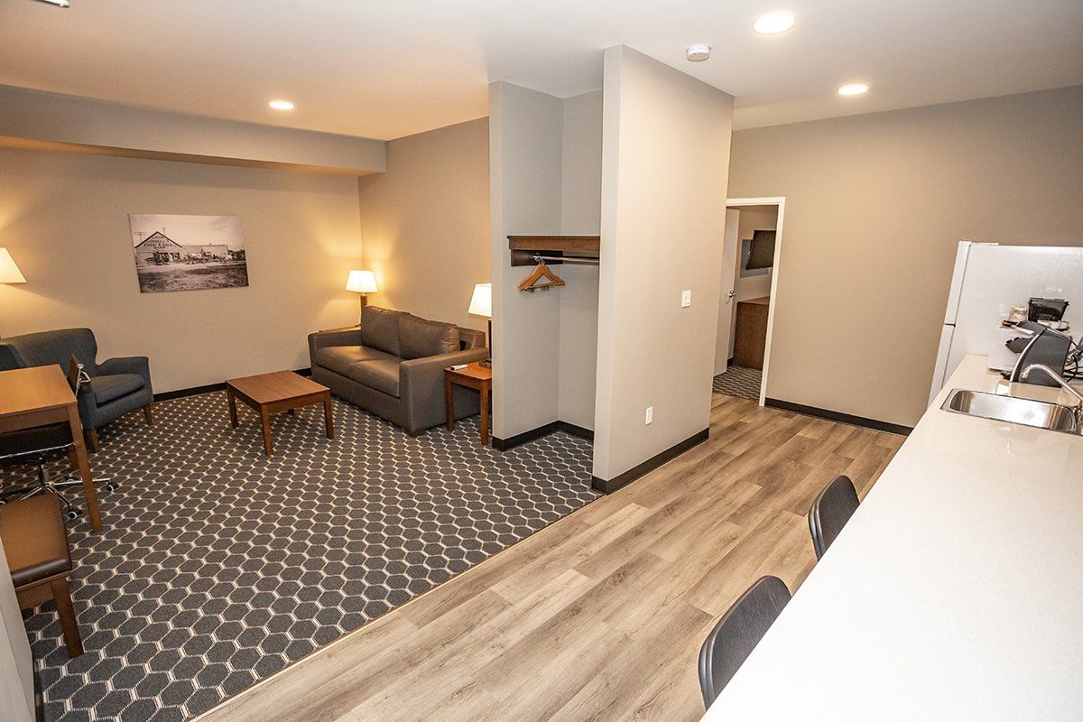 The Blue Crescent Hotels Carman MB