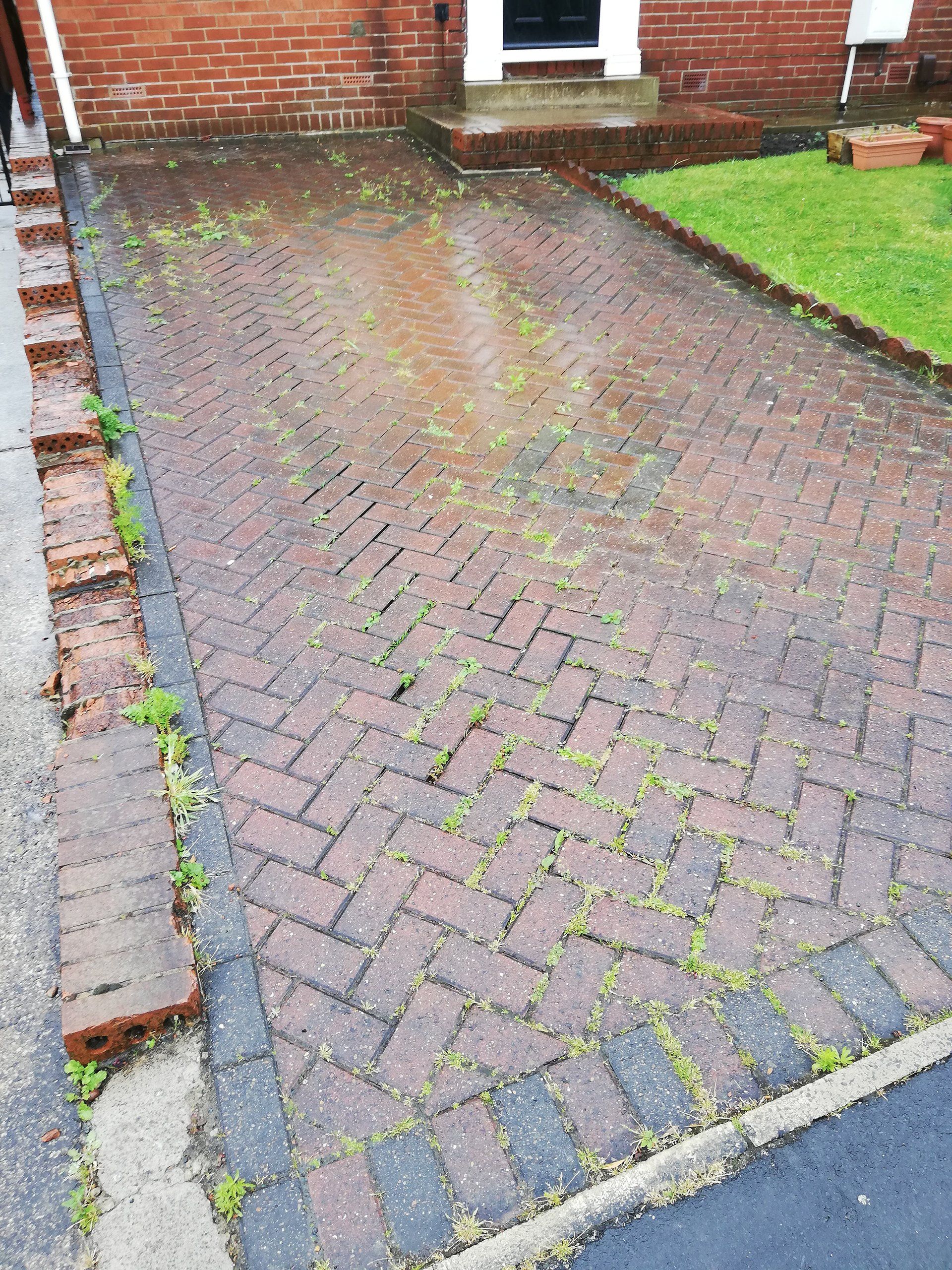 block pave drive and wall