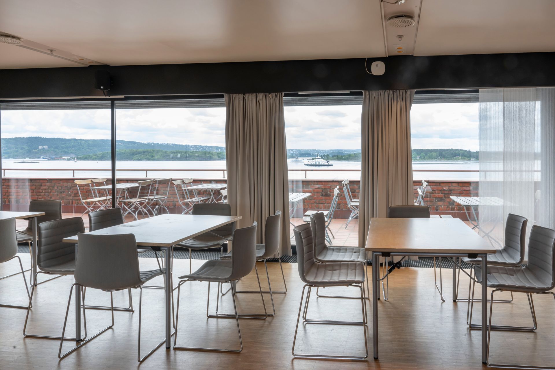 Møtebord i Røylen ved Norsk Maritimt Museum