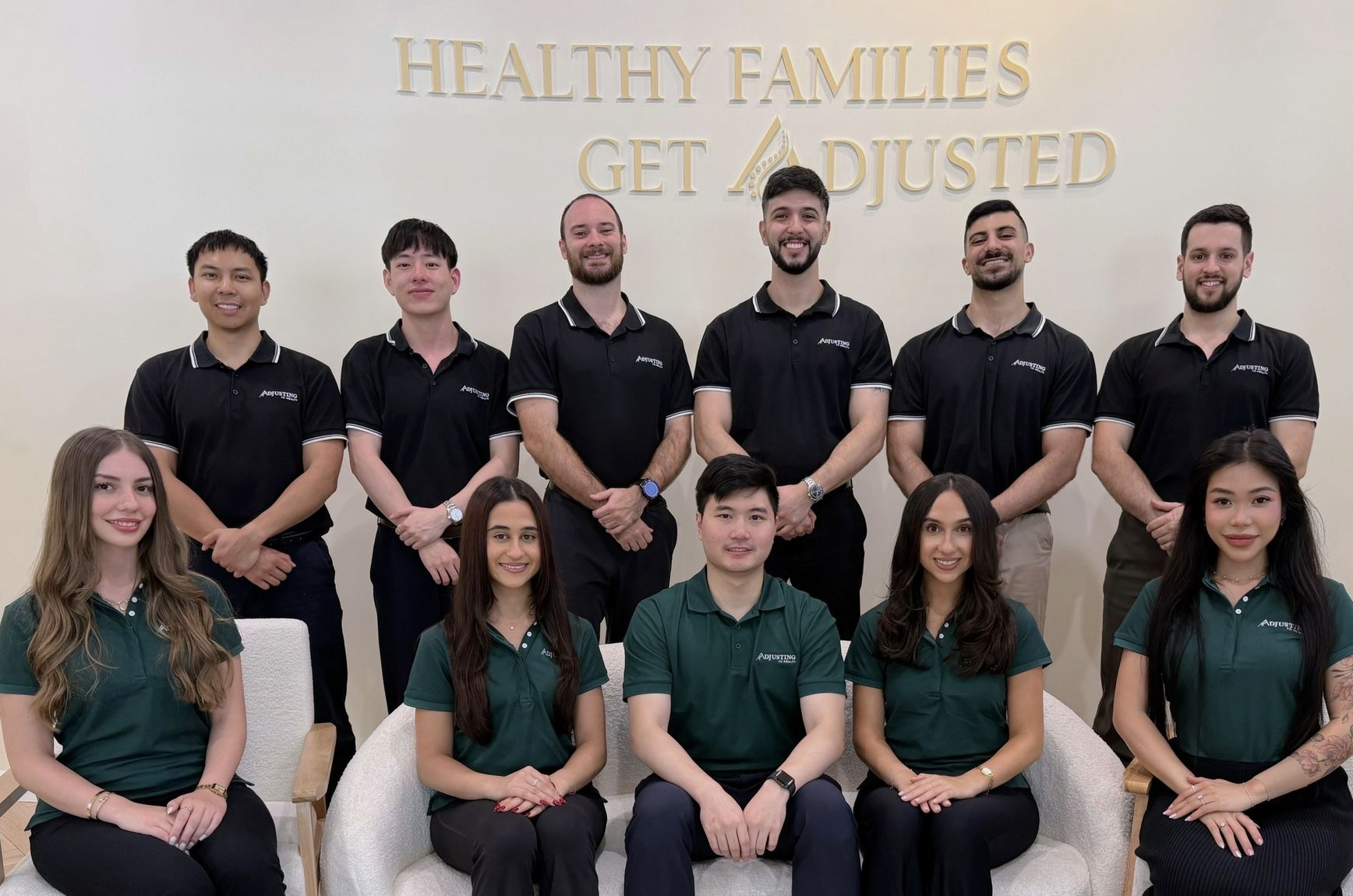 Team-of-Chiropractors-in-Rooty-Hill