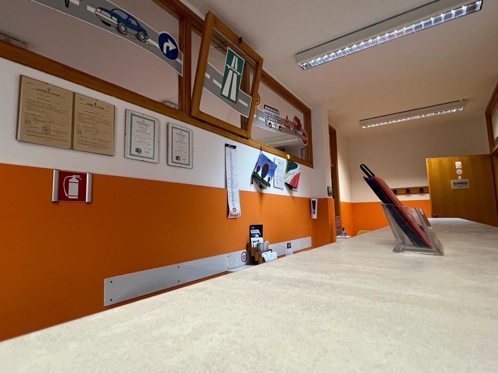 autoscuola lenarduzzi san vito