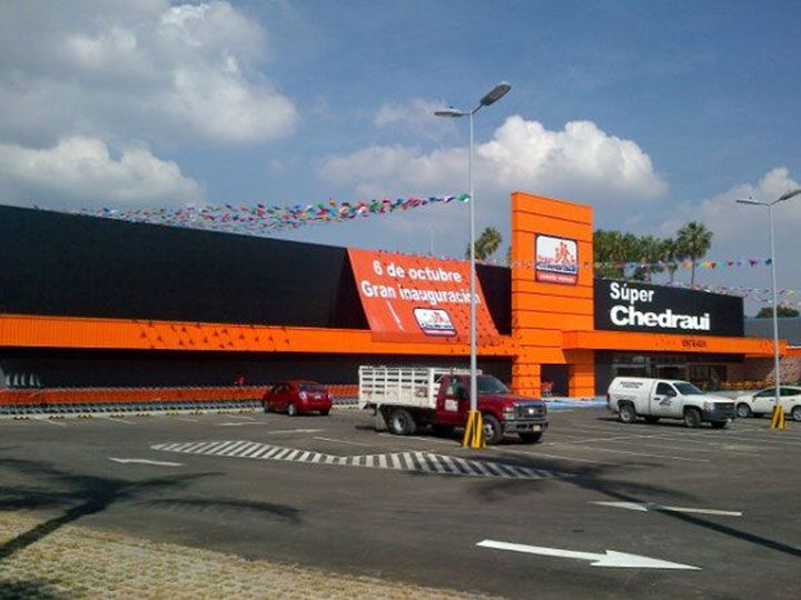 CONSTRUCCIONES Y ENTREPISOS METÁLICOS