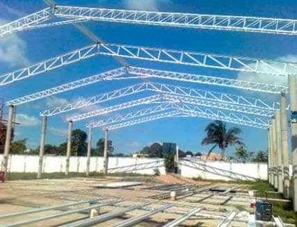 CONSTRUCCIONES Y ENTREPISOS METÁLICOS