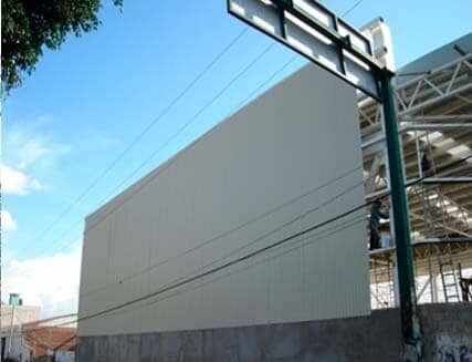 CONSTRUCCIONES Y ENTREPISOS METÁLICOS