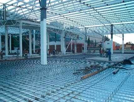 CONSTRUCCIONES Y ENTREPISOS METÁLICOS