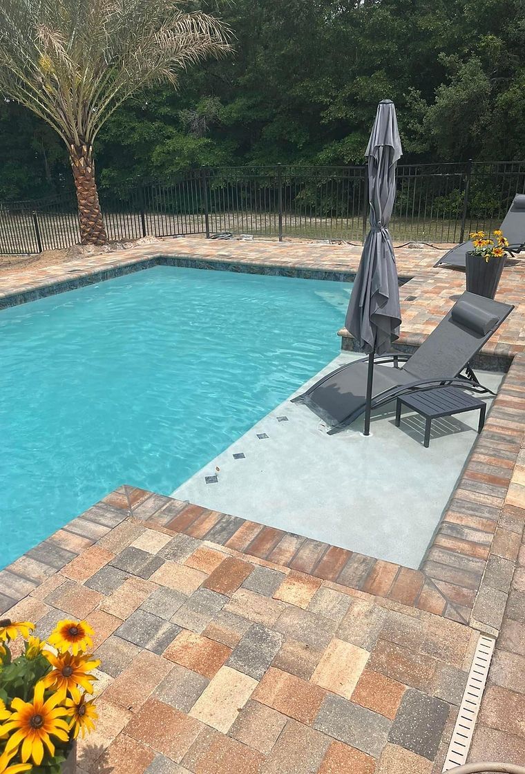 Beautiful Swimming Pool — Crystal River, FL — Les Wade Interior Pool Services