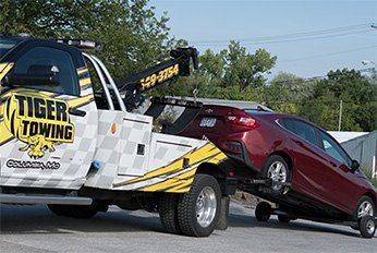Towing dispatch service