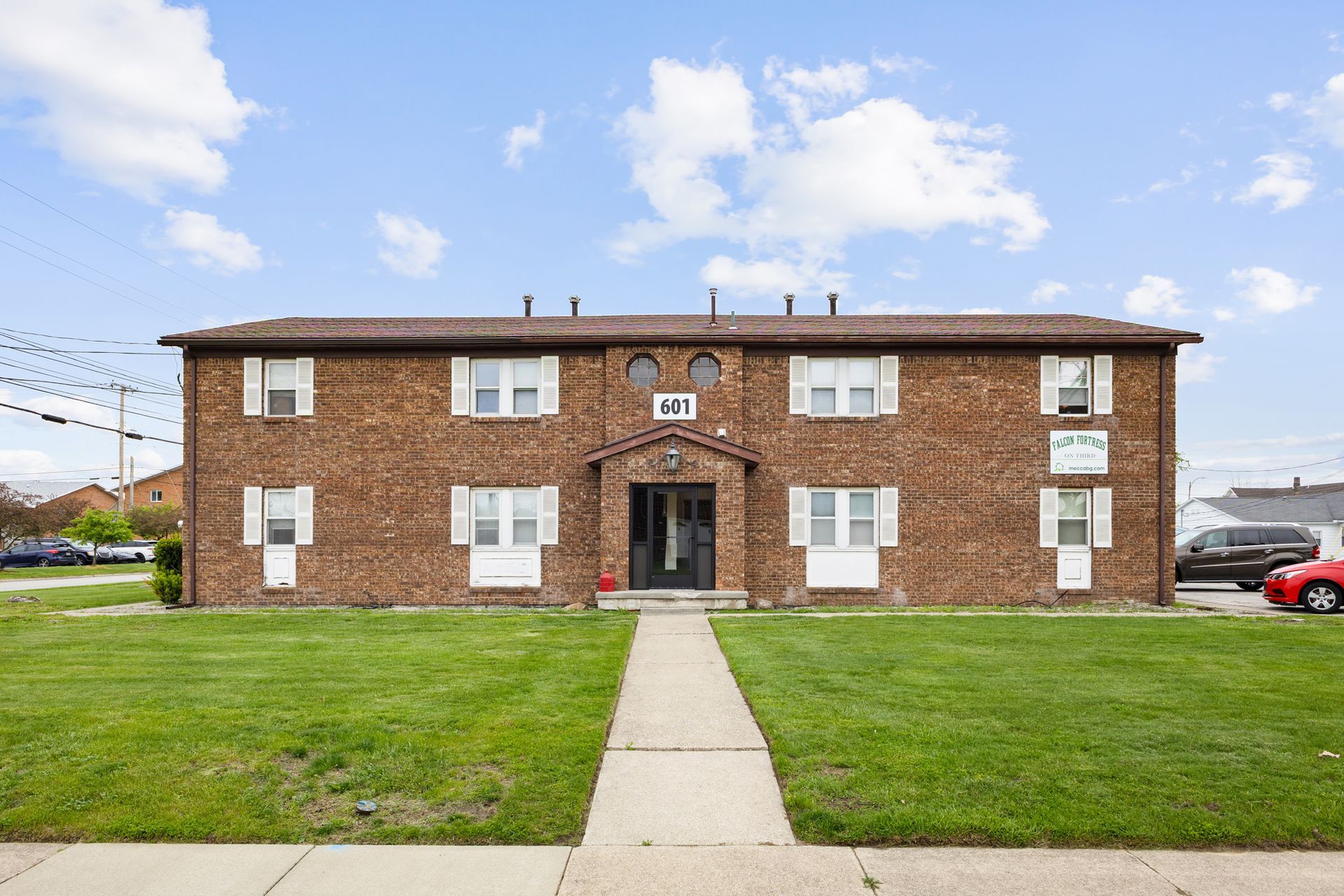 CedarWood Apartments