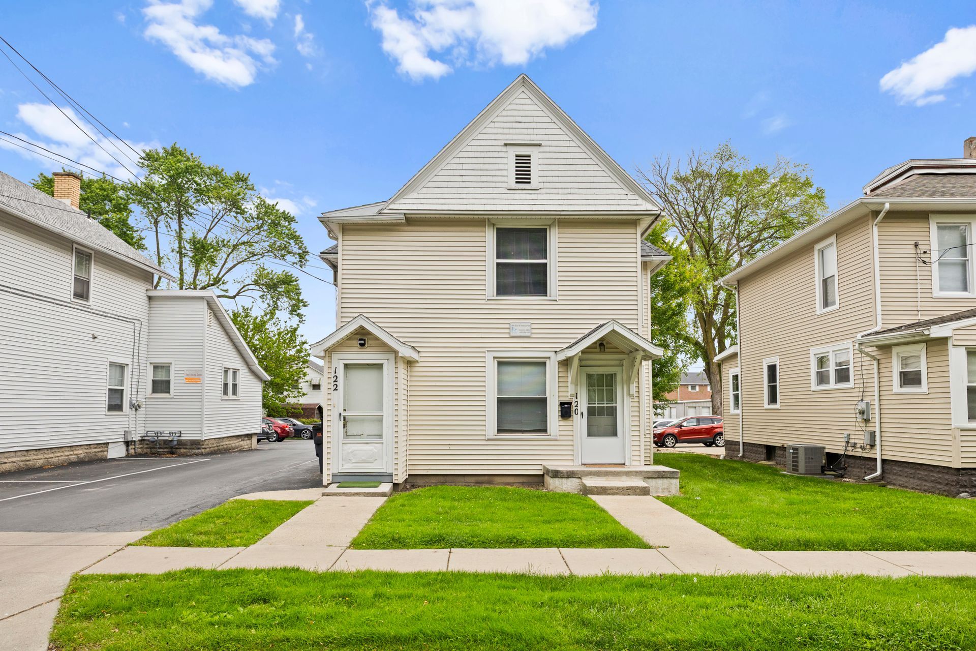 120 122 Exterior | Steve Smith Duplex