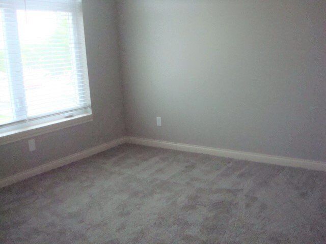 Boxcar Crossing Unit 201 dining brdroom