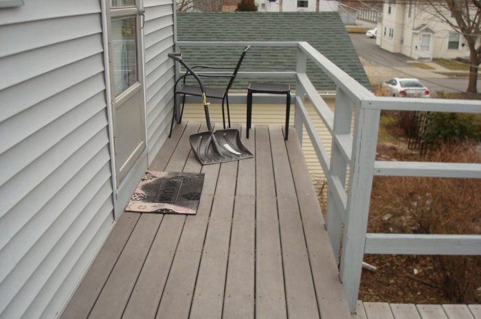 322 7 Porch | 322 Steve Smith Apartments