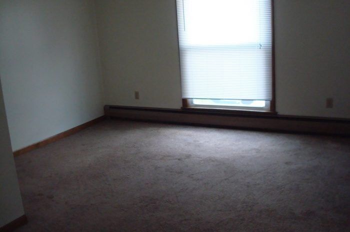 322 Unit 4 bedroom | 322 Steve Smith Apartments