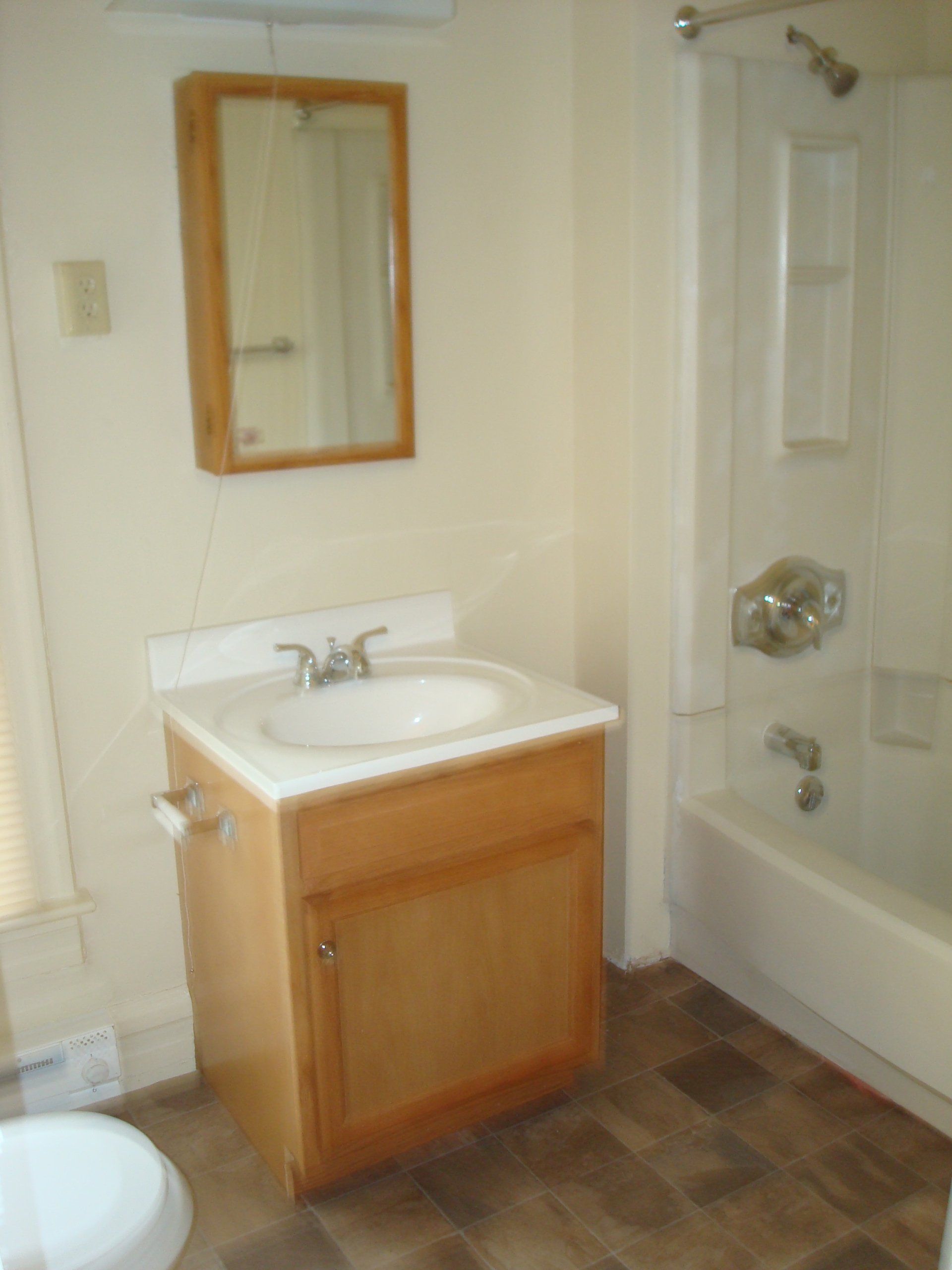 Coconut Grove Unit C Bathroom