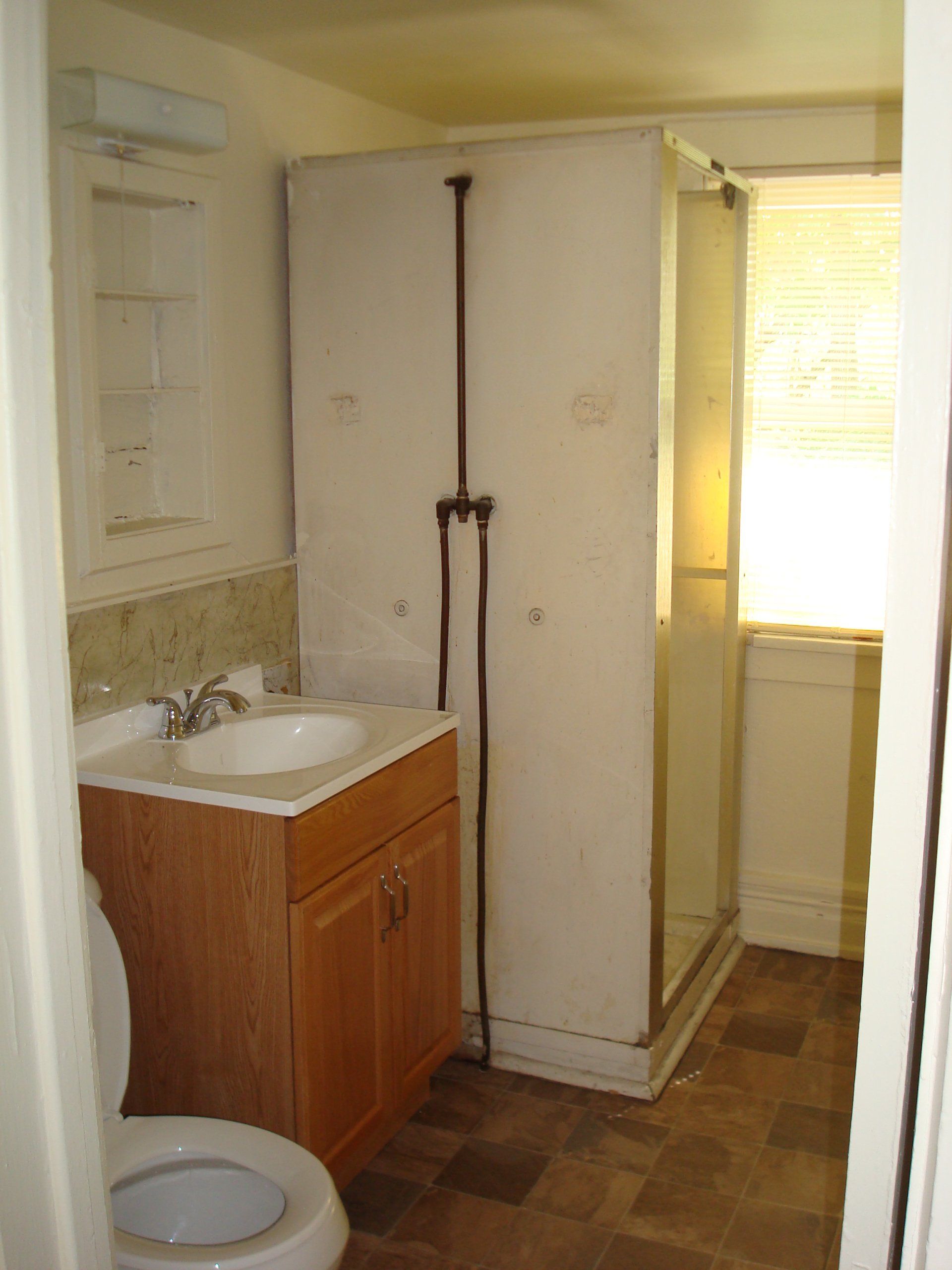 Coconut Grove Unit D Bathroom