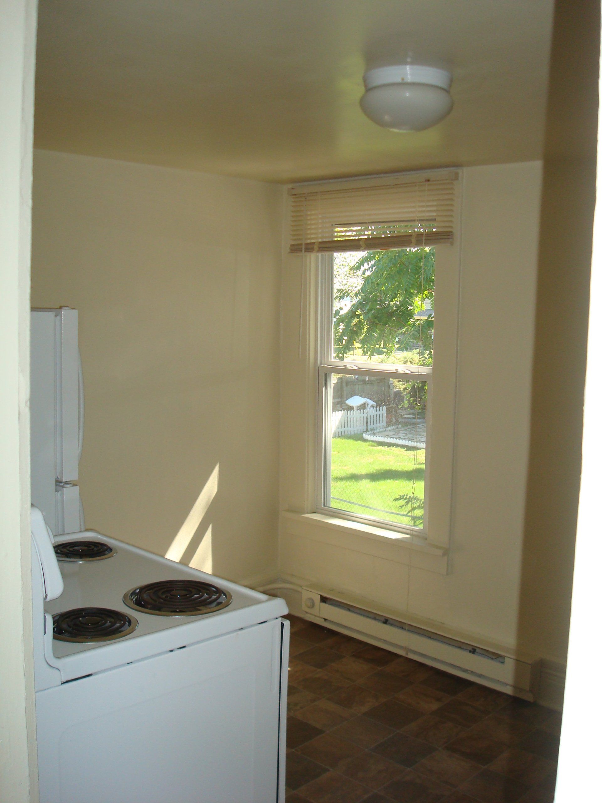 Coconut Grove Unit D Kitchen