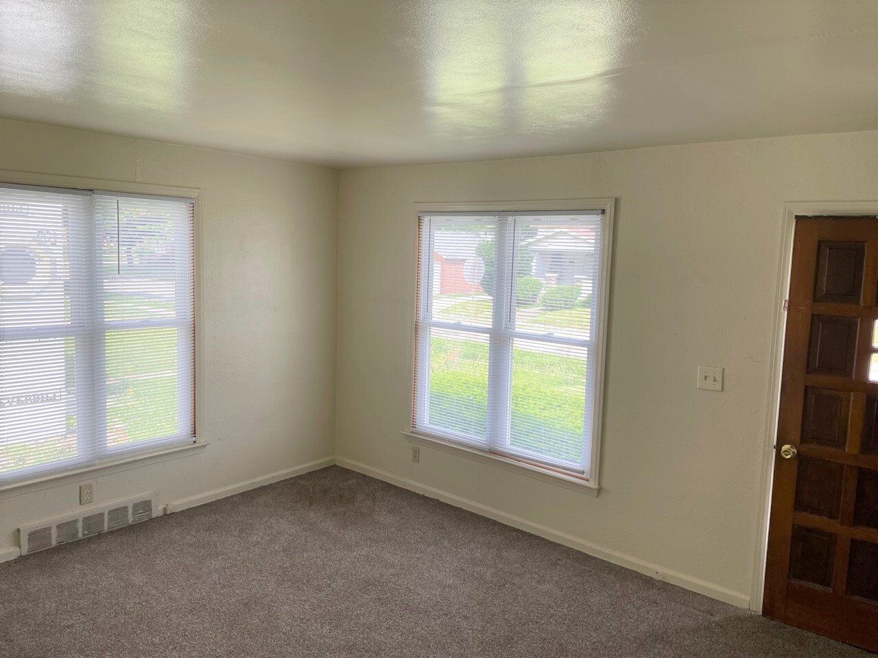 Duplex on Clough 424 interior