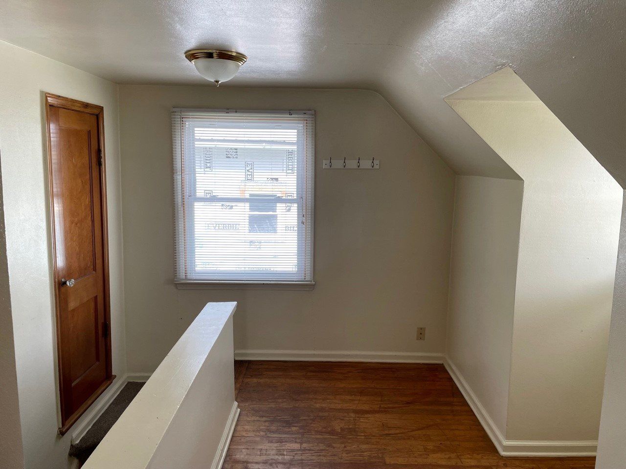 Duplex on Clough 424 interior