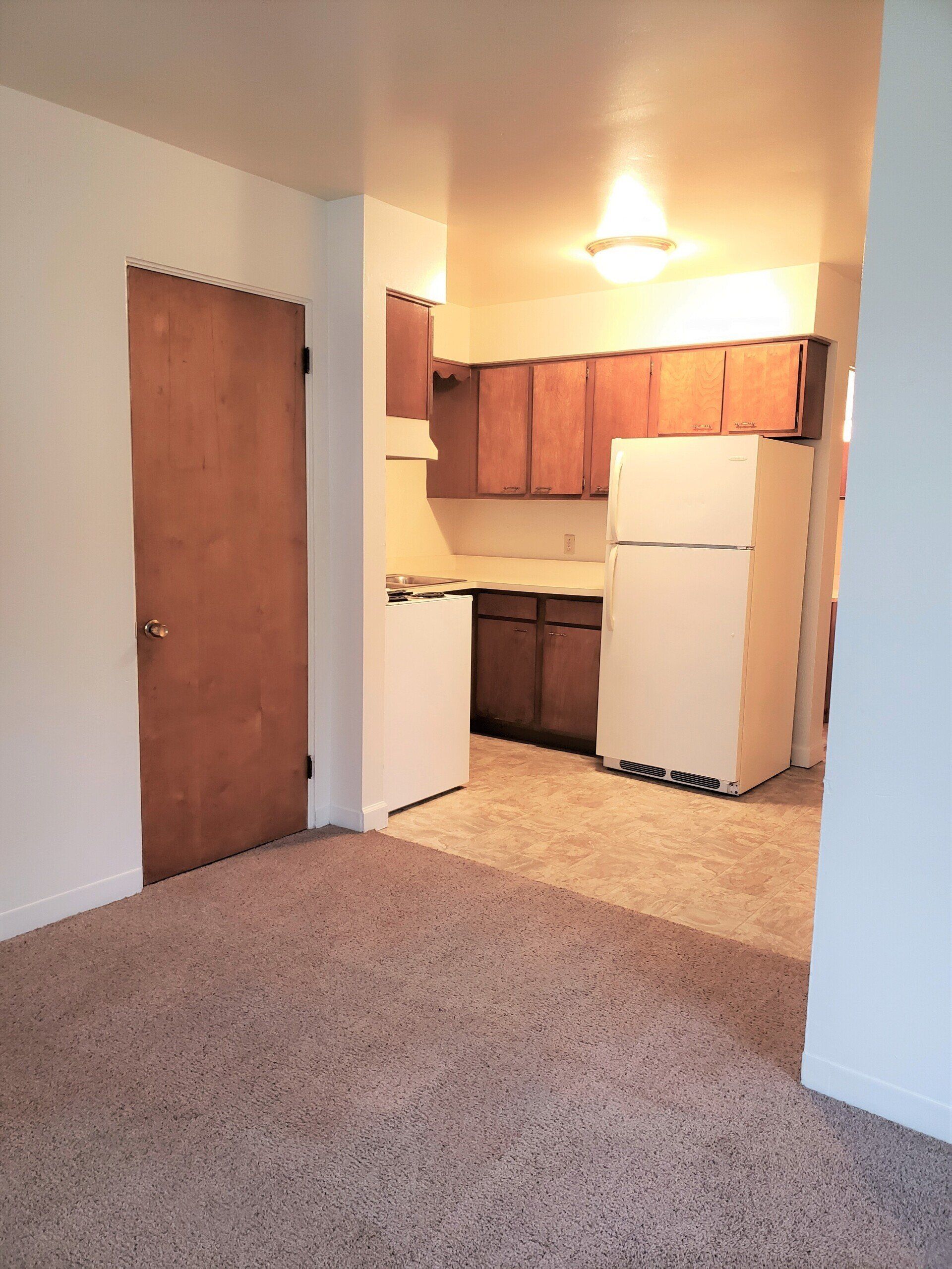 Photos of Falcon Square Apartments 707