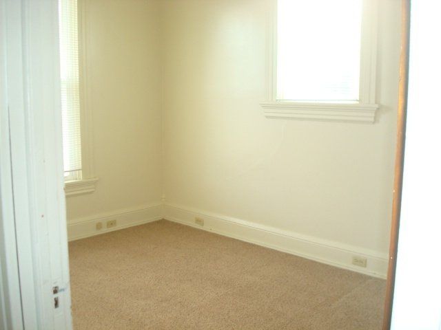 Joan Yellow House 317 Unit B Interior