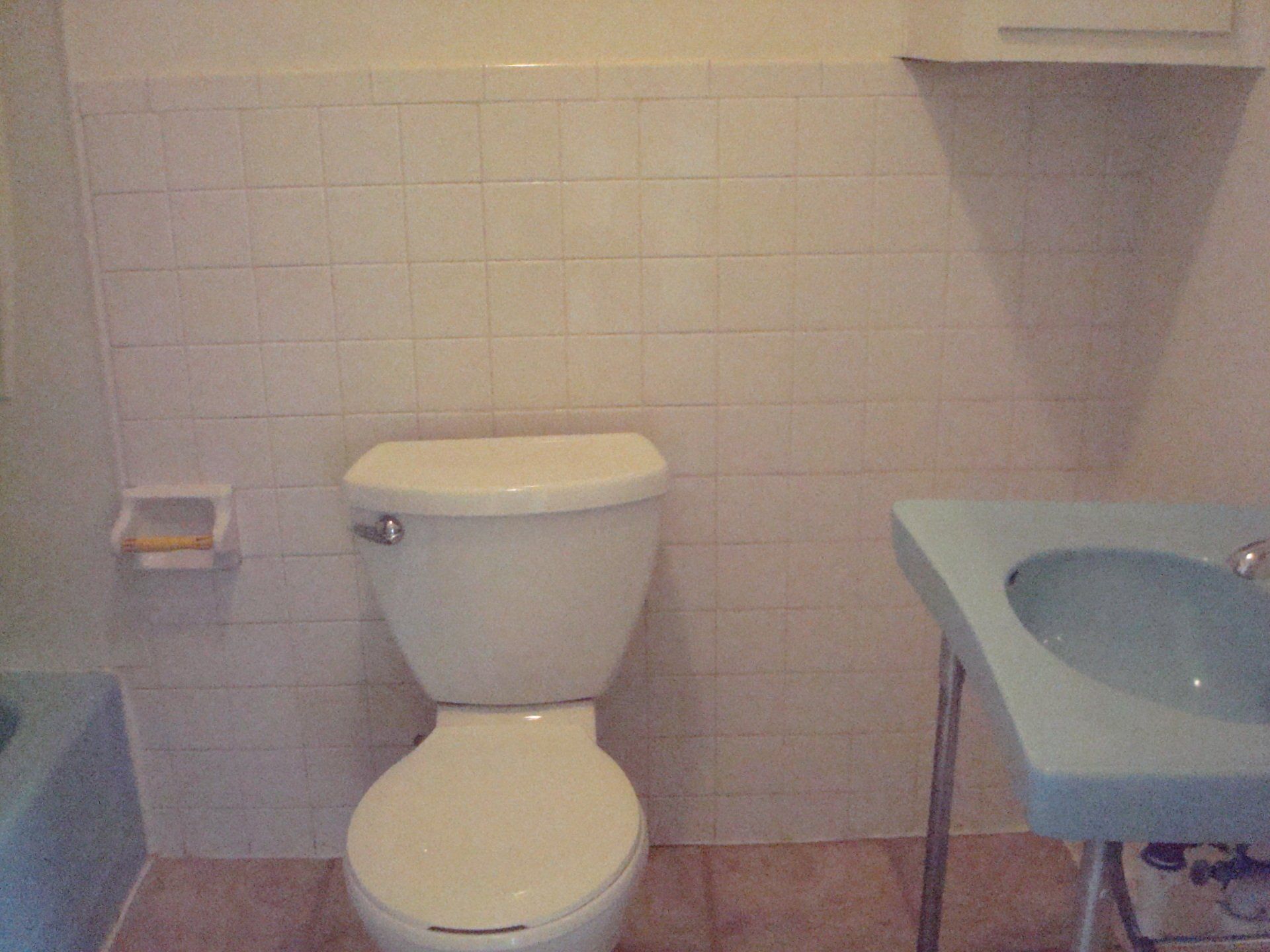 karen mckee unit b bathroom