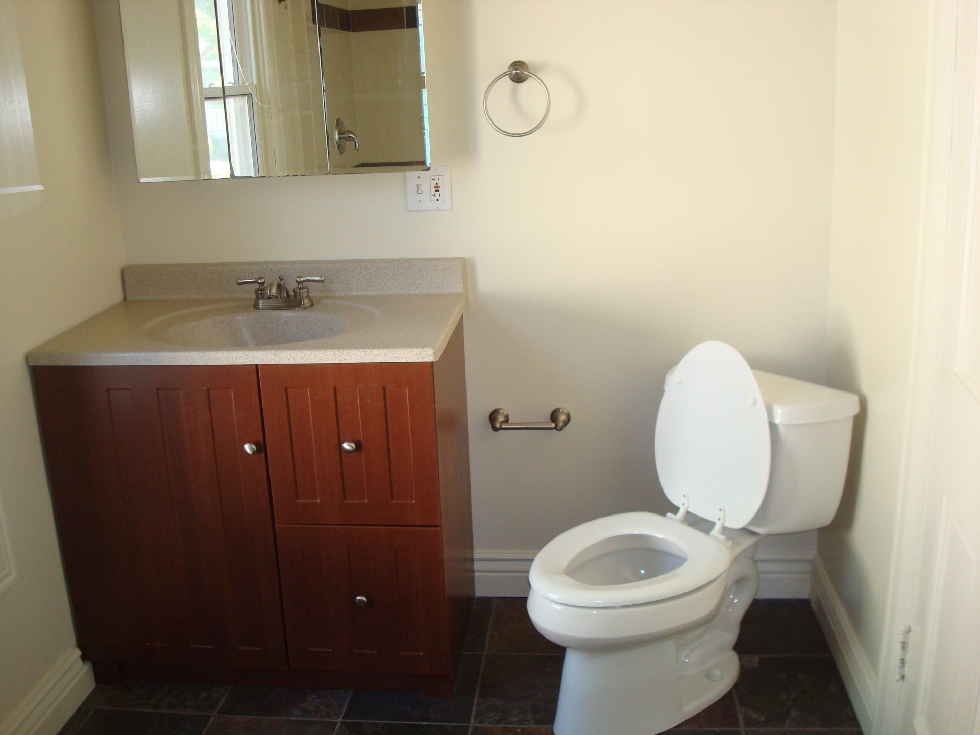 Karen mckee house unit 1 bathroom